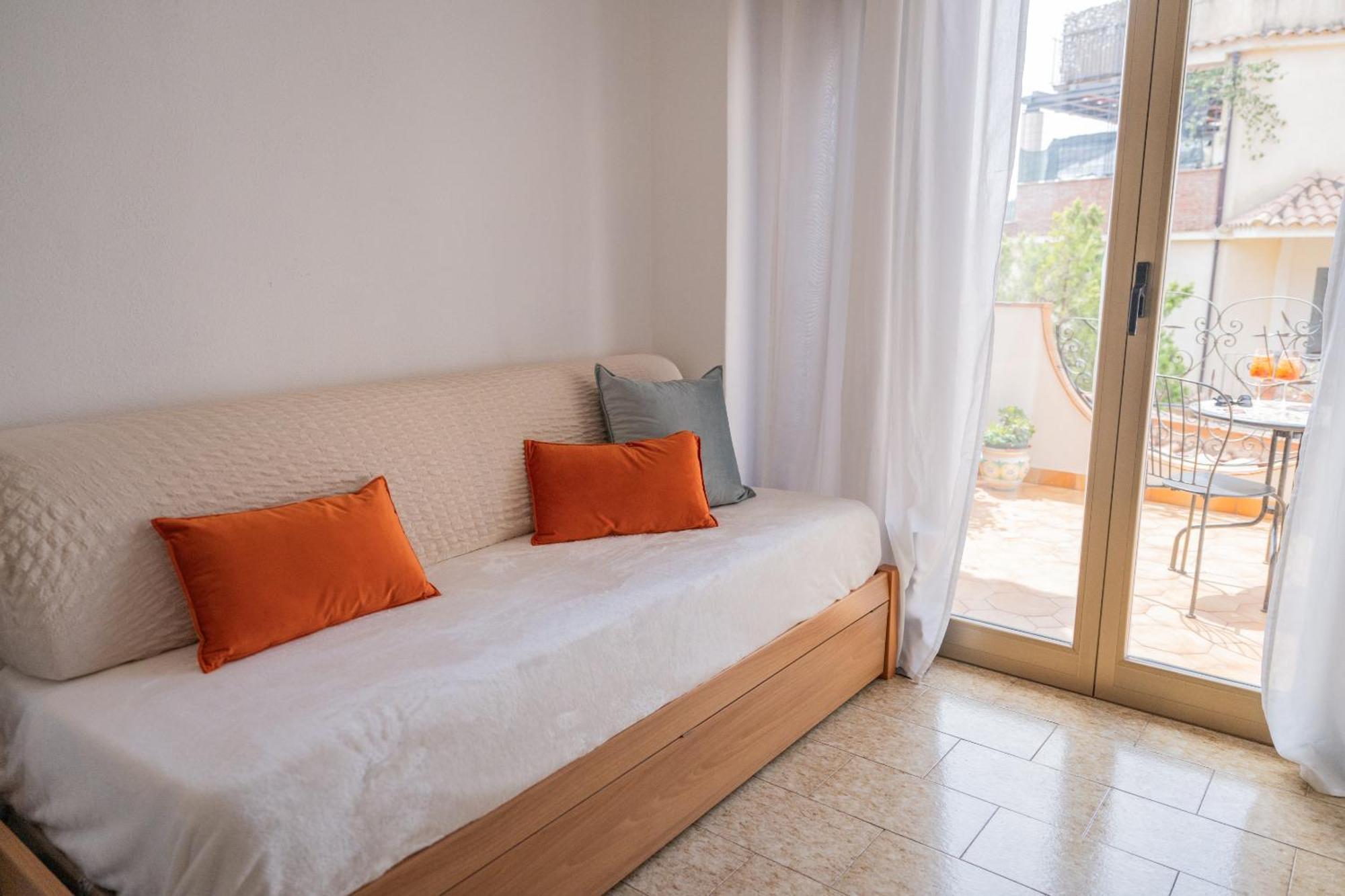 Bed and Breakfast Casa Pertosa Taormina Zimmer foto